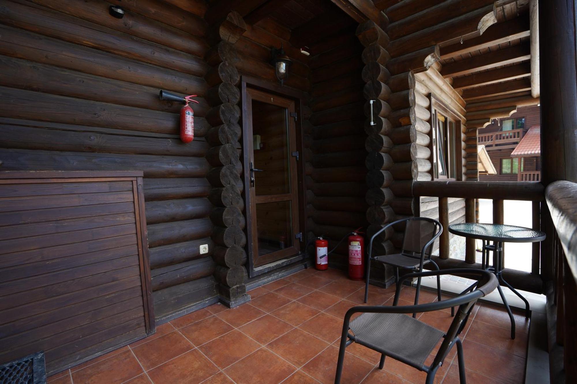 Hotel Ozero Vita Nizhniy Studenyy Exterior photo